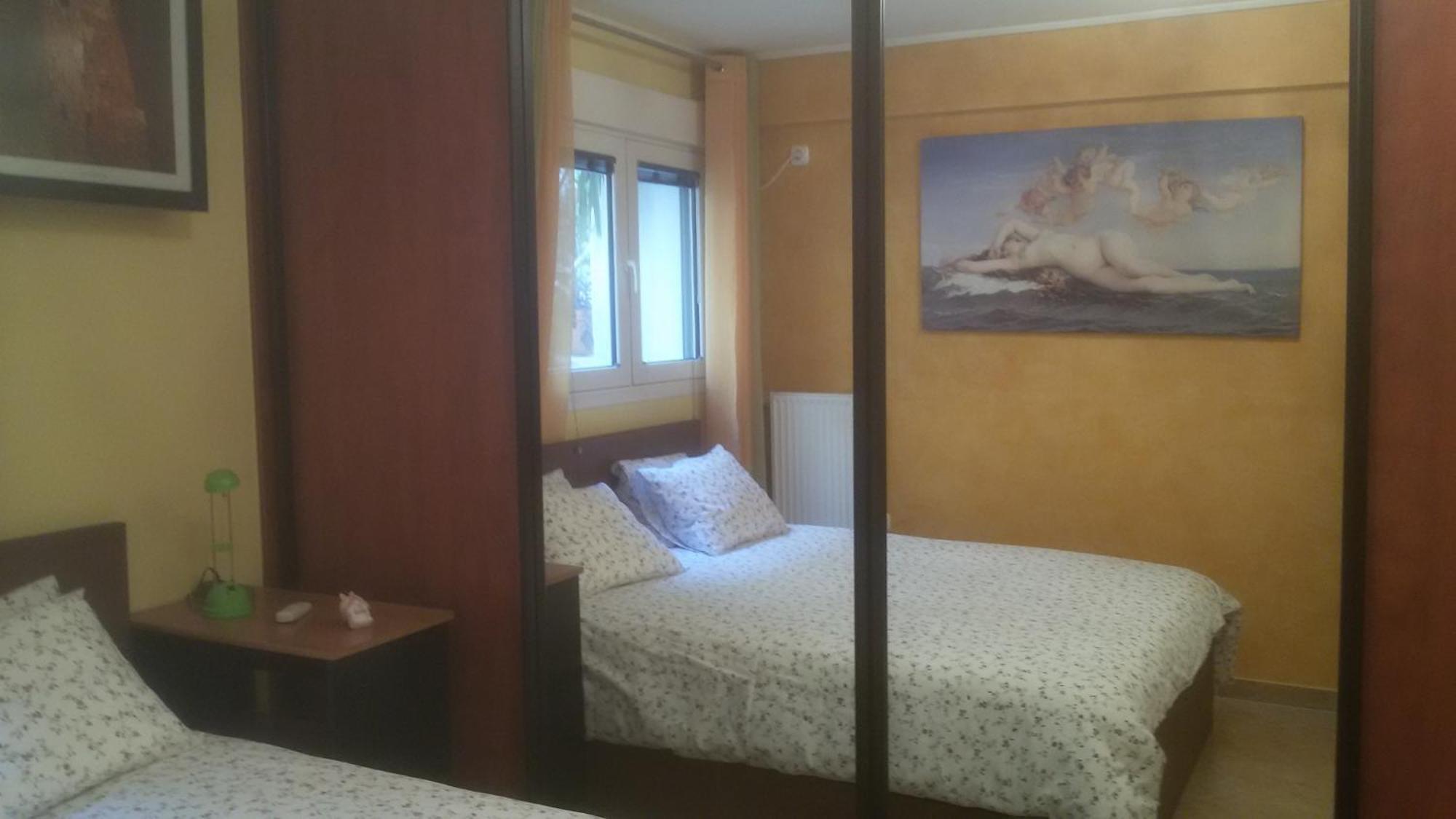 Quiet Apartment In Plaka أثينا المظهر الخارجي الصورة