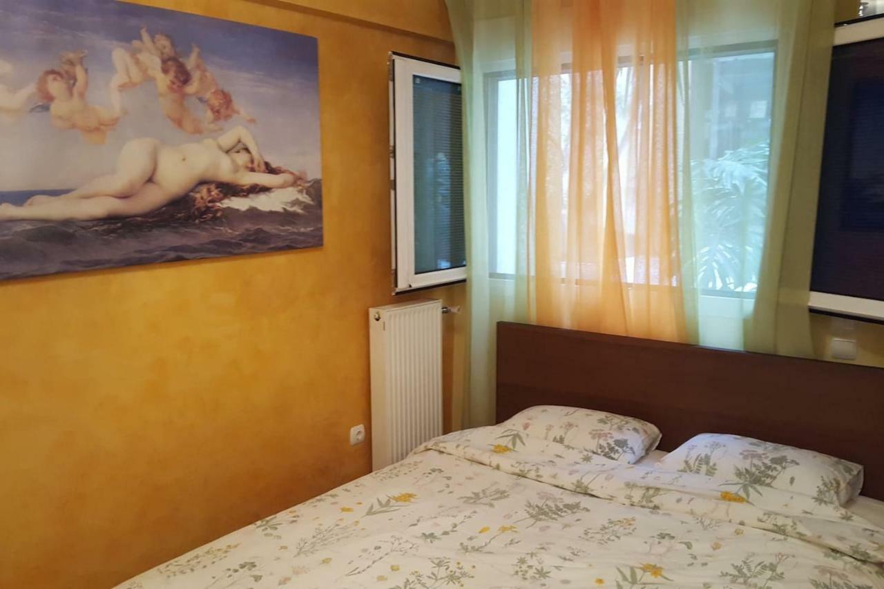Quiet Apartment In Plaka أثينا المظهر الخارجي الصورة